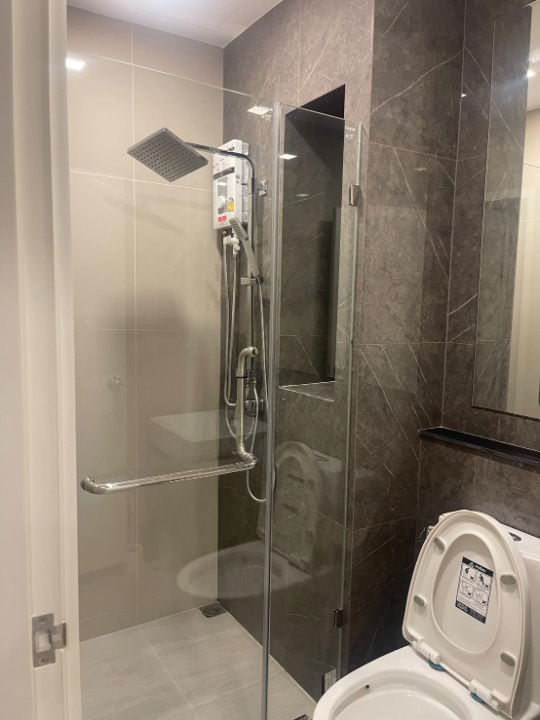 picture Condo for sale, THE TREE Pattanakarn – Ekkamai project, fully furnished and ready to move in. Unobstructed view of Pattanakarn Road- SW003007 - 7/8