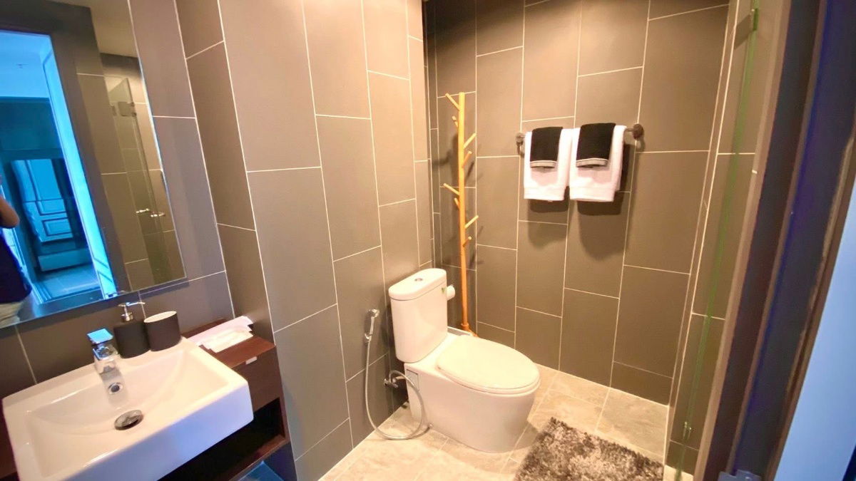 picture ✨ Ready-to-Move-In Condo at “C Ekkamai” ✨ - 7/16