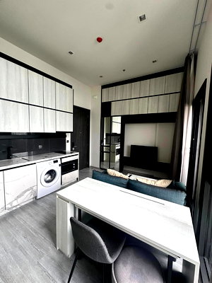 Condos for sale : TA1715📲LineID @556ryccg✨1 Bedroom 33.5 sqm Floor9 corner unit THE LINE Sukhumvit101 Fully furnished near BTS Punnawithi, True Digital Park 