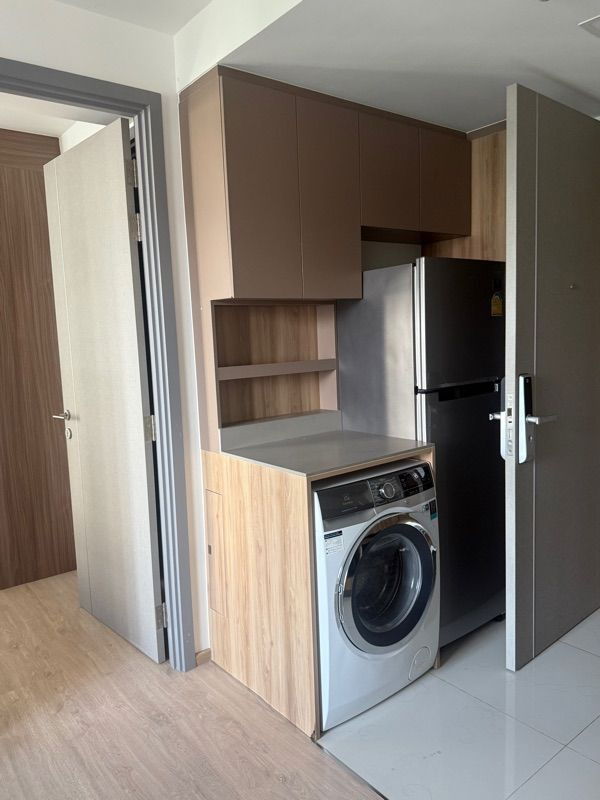 รูป AS1588 ให้เช่าคอนโด Taka Haus เอกมัย ห้องสวย พร้อมเครื่องใช้ไฟฟ้าเฟอร์นิเจอร์ครบ - รูปที่ 2/8
