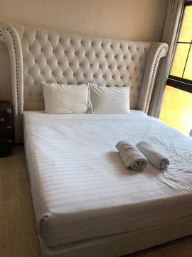 Venetian Signature Condo Pattaya for sale, 32 Sq.m, near Jomtien Beach.