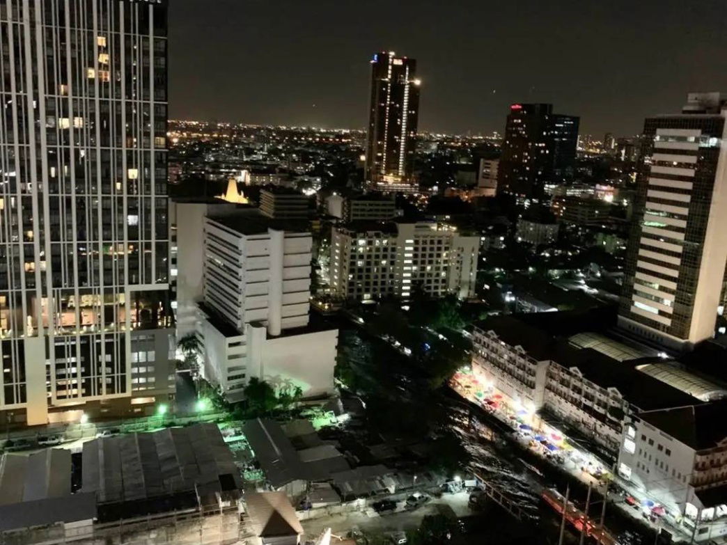picture ✨ Thru Thonglor Condo – Spacious 2 Beds 2 Baths, Unblocked View, 24th Floor ✨ 💰 Rent Only 30,000 THB/Month | Fully Furnished & Equipped - 19/20