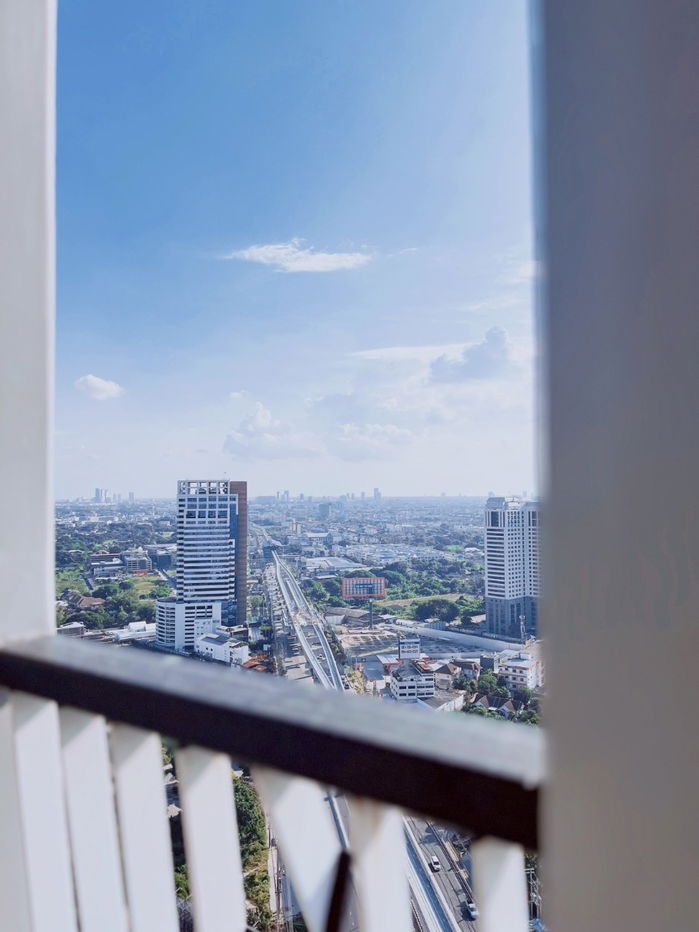 picture Lowest price in the project, Sell with tenant, 4 years remaining on the lease, high floor, unblocked view. Asakan Place Srinakarin Condo - 8/8