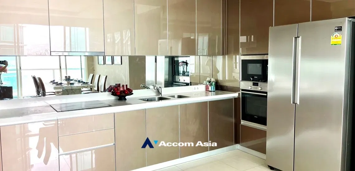 picture 🔼🔽 AccomA 📩  3 BR Condominium @Menam Residences (AA29916) - 2/8