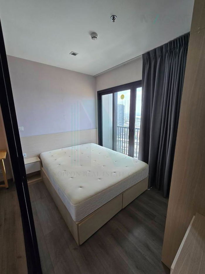 picture 🎉 For Rent Condo THE POLITAN RIVE Building 1, Floor 36,1 bed room, Room size 31 sqm - 4/8