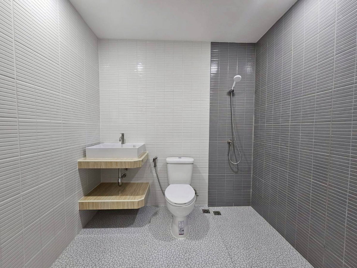 รูป S2941 ทาวน์เฮ้าส์ หมู่บ้านสวนนนท์ 1 ตกแต่งใหม่สวยตรงปก พร้อมเฟอร์ - รูปที่ 11/12