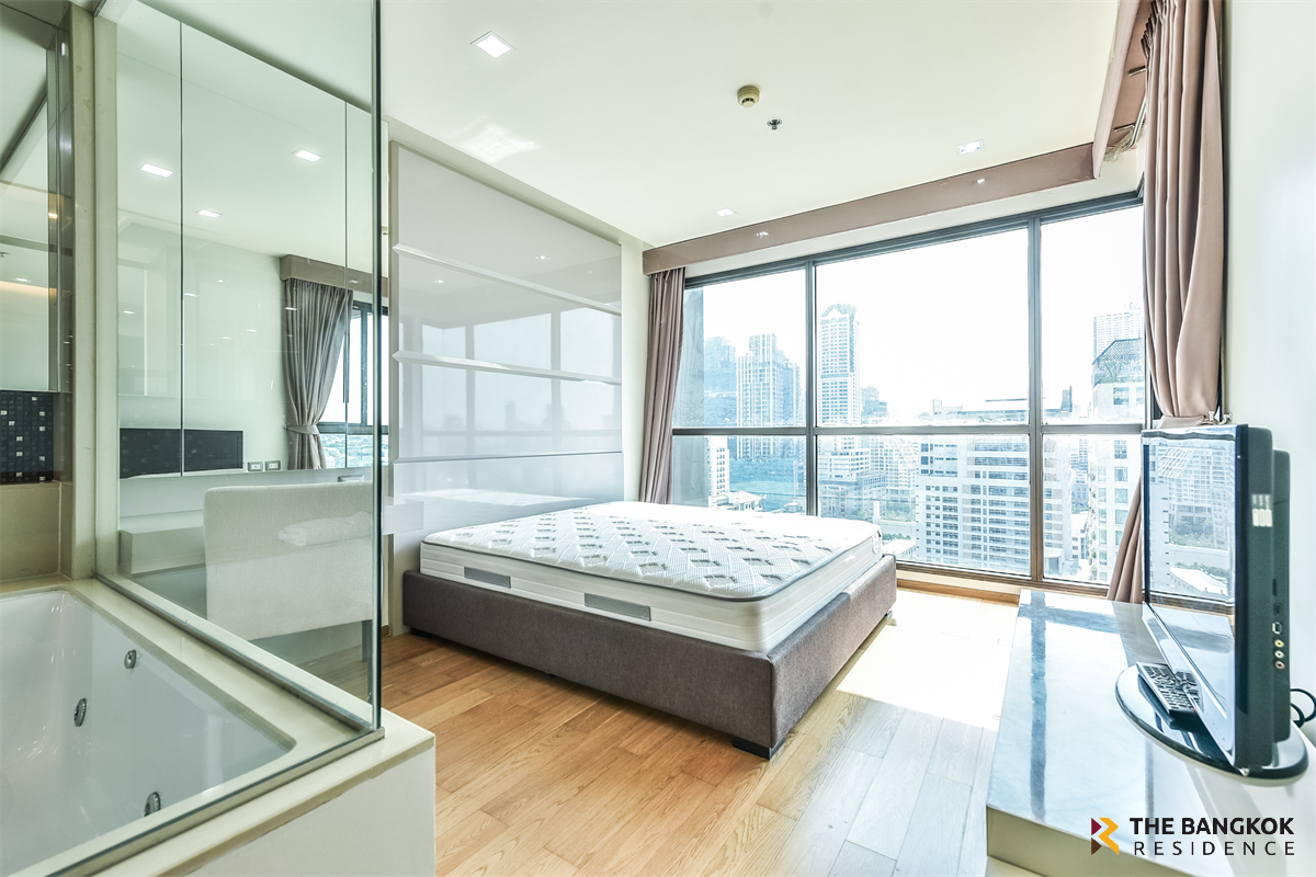 picture The Address Sathorn 12 near BTS Saint Louis Full-featured common area - 6/10