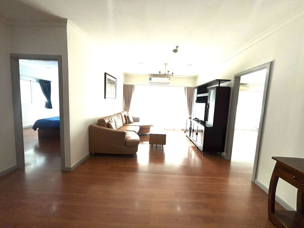 รูป ให้เช่าคอนโด GRAND PARK VIEW ASOKE  ใกล้ MRT สุขุมวิท 60,000 บาท รหัสทรัพย์: RS1944 - รูปที่ 2/12