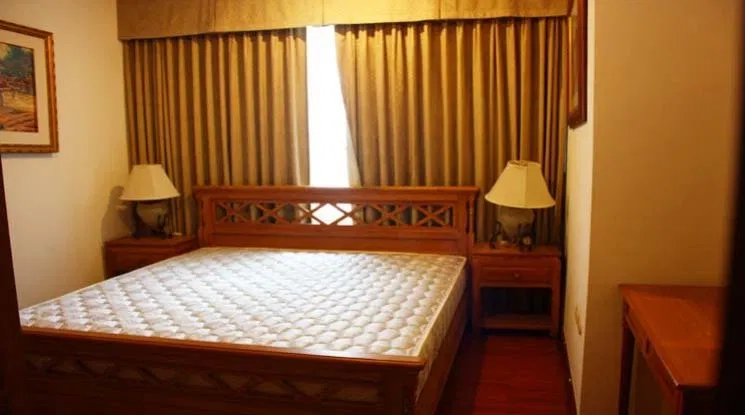 picture 🔼🔽 AccomA 📩 Pet friendly 2 BR Condominium @Grand Langsuan (20594) - 8/9