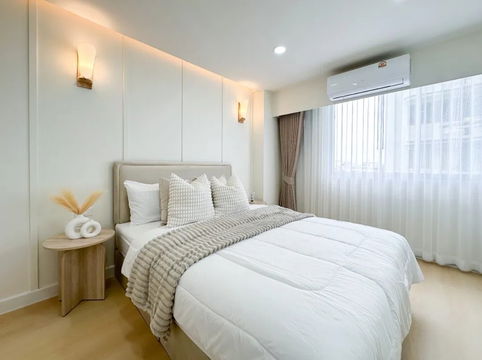 ขายคอนโด Garden Place รัชดา 20 ห้องสวย พร้อมเฟอร์นิเจอร์ใหม่หมด