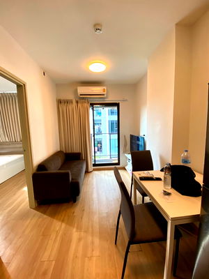 Condos for rent MRT Lat Phrao 101  : Code:KJ8898  for rent Feel Condo Lat Phrao 122  // Line ID: @kjcondo (with @) //