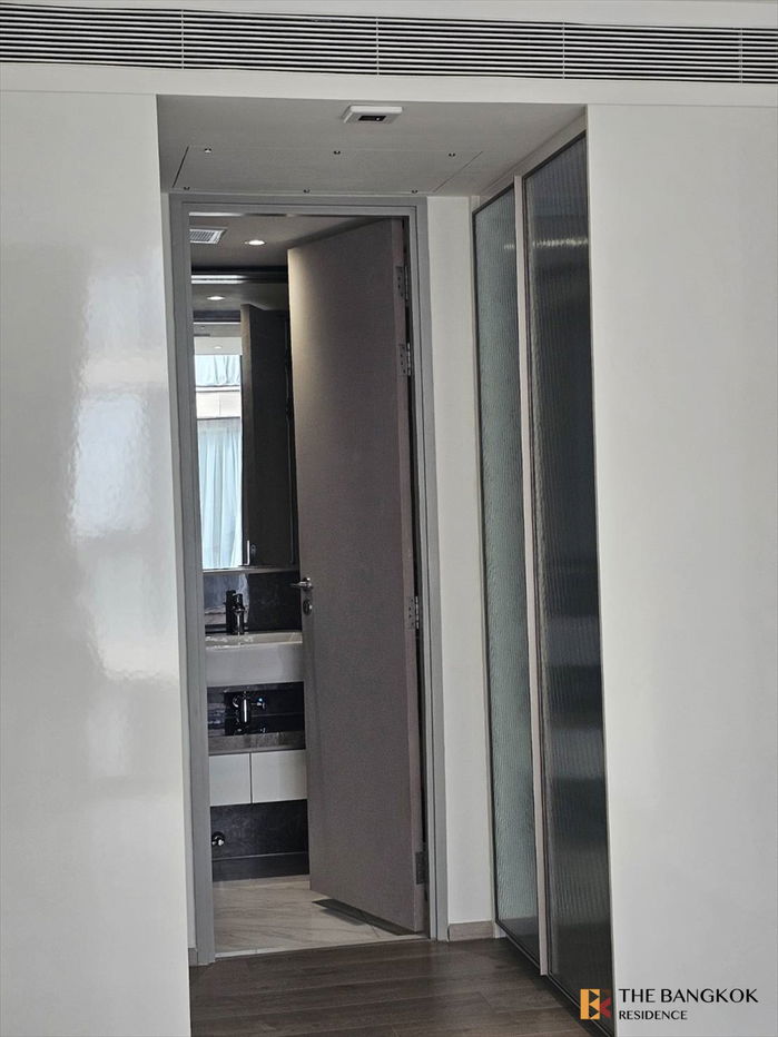 รูป 🩵Best Price Pool View Unit,Fynn Asoke near BTS Asok - รูปที่ 6/13