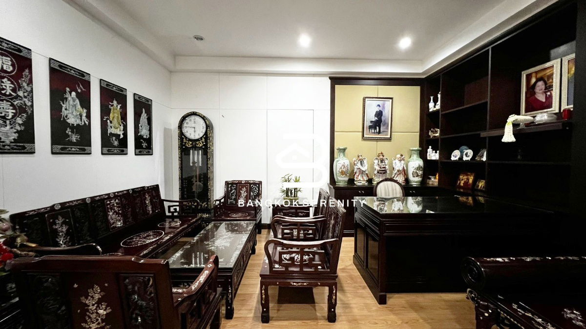 รูป ขายบ้านเดี่ยว 2 ชั้นหลังใหญ่ หมู่บ้านเอกไพลิน ศรีนครินทร์  - รูปที่ 6/25