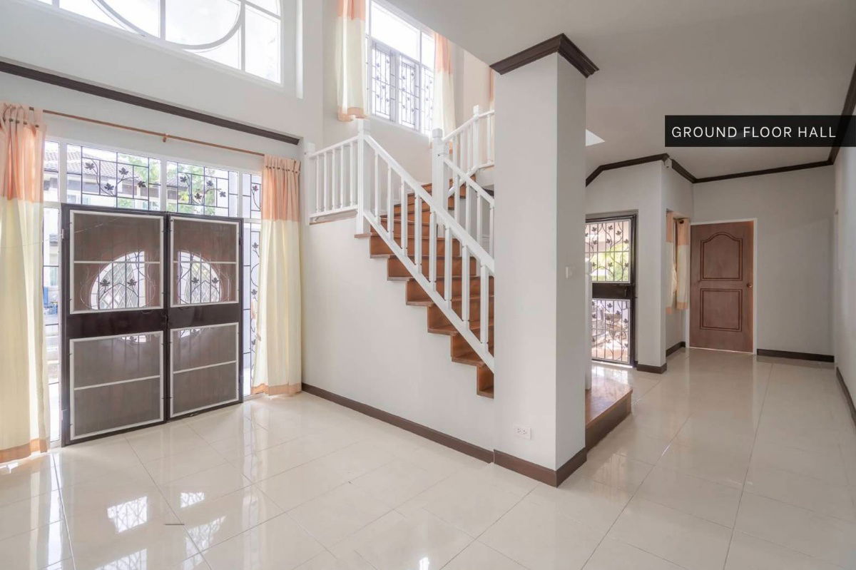 รูป ขายบ้านพูลวิลล่า ในหมู่บ้านรีเจ้นท์ 1 ทำเลทองเชียงใหม่ ใกล้เซ็นทรัลเฟสติวัล T.0946511456 - รูปที่ 8/15