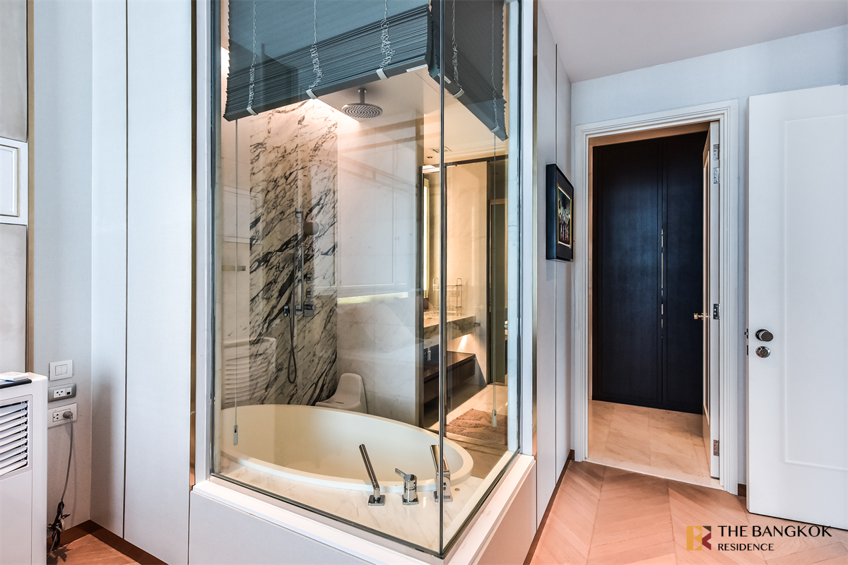 รูป คอนโด Luxury สุดพรีเมียมทำเลทอง โฟร์ ซีซั่นส์ ไพรเวท เรสสิเด้นซ์ - รูปที่ 2/10
