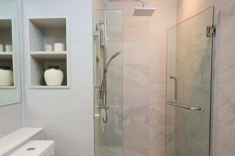 picture 🔥 For Rent !! high floor 11++,🔥 Code C20250900002..........Rhythm Ekkamai Estate, 1 bedroom, 1 bathroom, furnished, ready to move in📣📣 - 9/10