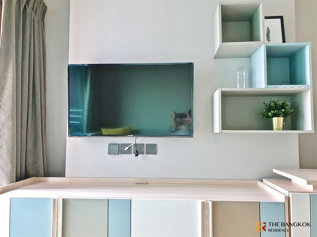 picture Lumpini Suite Phetchaburi - Makkasan Full-featured common area - 2/10