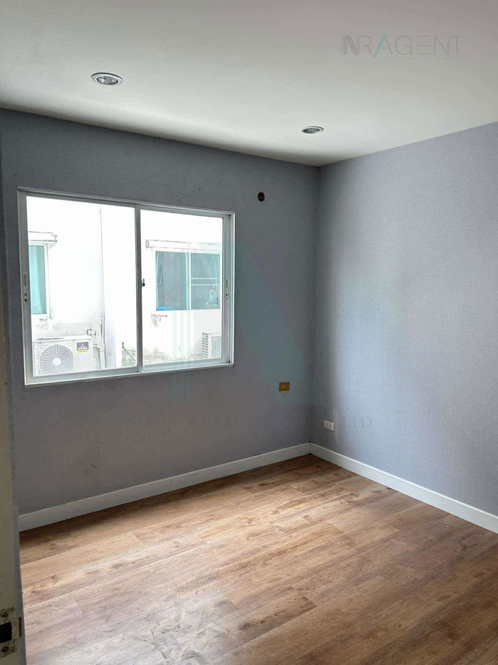 picture 📌 For Sell Town house THE METRO RATTANATHIBET 3-story 3 bedroom 3 bathroom - 5/8