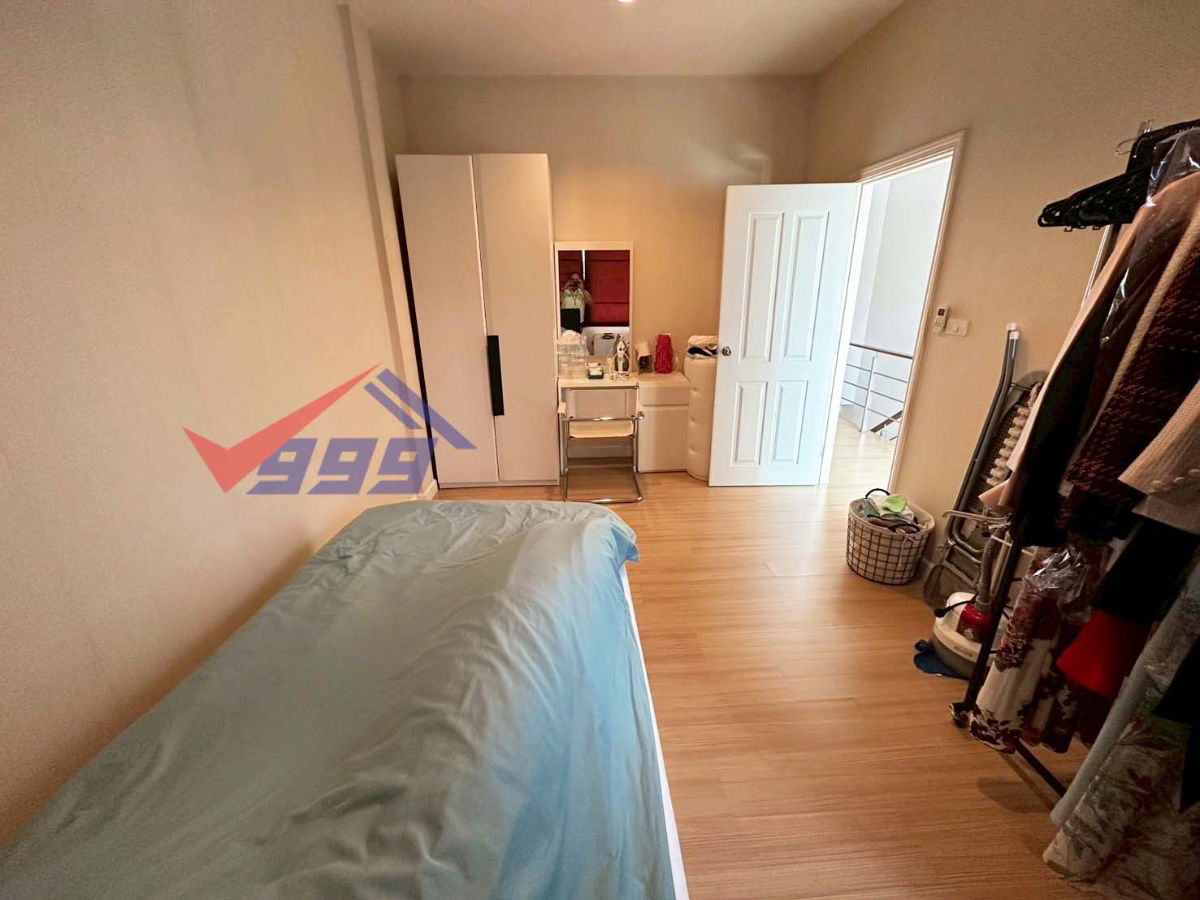 picture For Rent: 3-Storey Townhouse at Private Ville Rama 9 – Huamark - 7/14