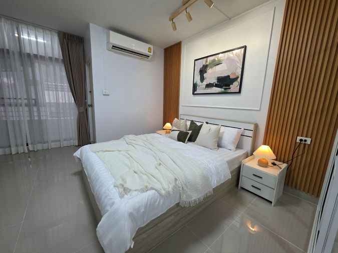 ที วี ซี คอนโด 1 นอน ห้องใหญ่37 ตร.ม. กั้นห้องนอน แต่งครบ เฟอร์ใหม่ ติดถนน เดินทางสะดวก ใกล้รถไฟฟ้า_Do712