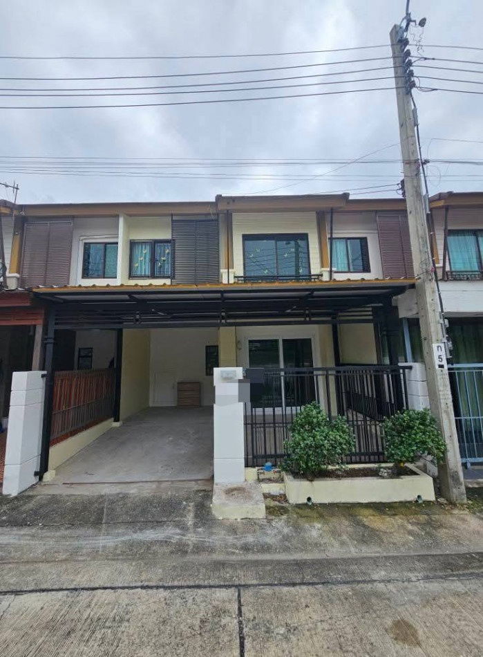 ทาวน์โฮมให้เช่า : ให้ เช่า ทาวน์โฮม M1369 พฤกษาวิลล์ 57 พัฒนาการ 120 ตรม 21 ตรว