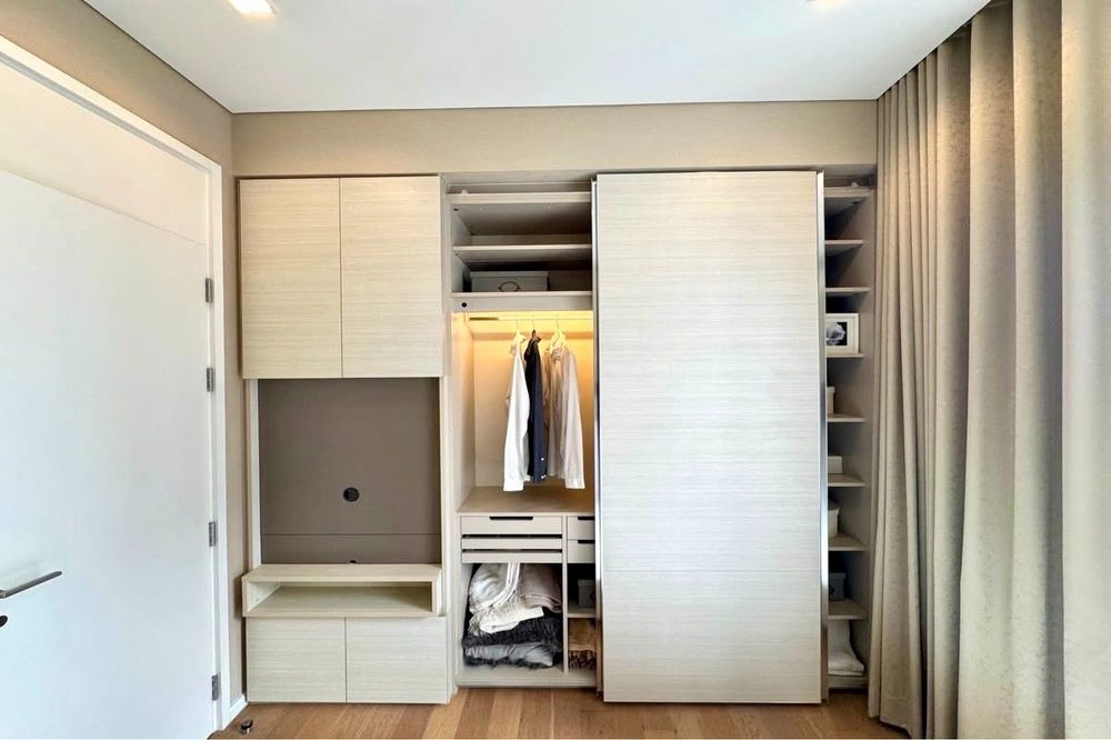 picture 🔥 For Sale ! South Facing, city view, high floor21++, city view!! 🔥 Code C20250900061..The Saint Residences, 1 bed, 1 bath, furnished, Special Deal! - 9/11