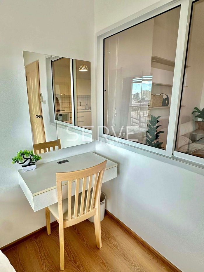 picture 1 Bed  Nice Room Super High Floor 35+  Fully furnished New Condo Good Location Close to MRT Phra Ram 9  220 m @ SYM Vipha Ladphrao - 11/11