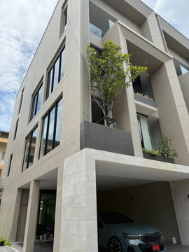 🚨 Reservation cancelled!! 4-story luxury home office 🚨📍 House number 1, Soi Nakniwat 48, Lat Phrao, 148,000 baht, property code: RS1946