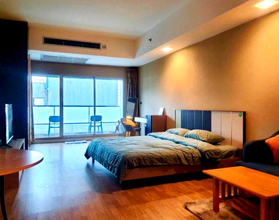 Condos for rent King's College International School Bangkok : Baan Nonzee Condominium floor 7 45 sqm studio