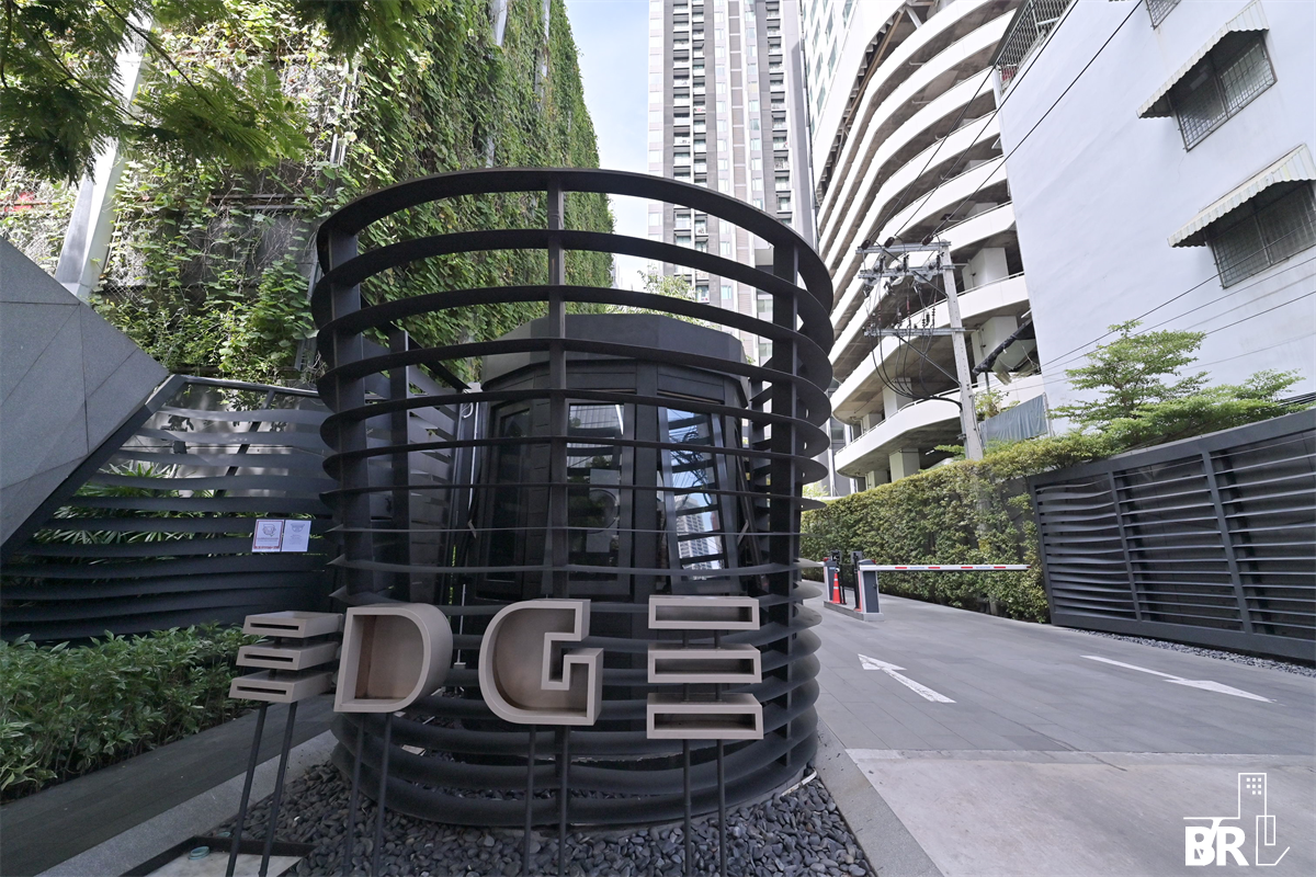 picture The Edge Sukhumvit 23 Condo That Meets All City Dwellers Lifestyles near BTS Asok - 7/9