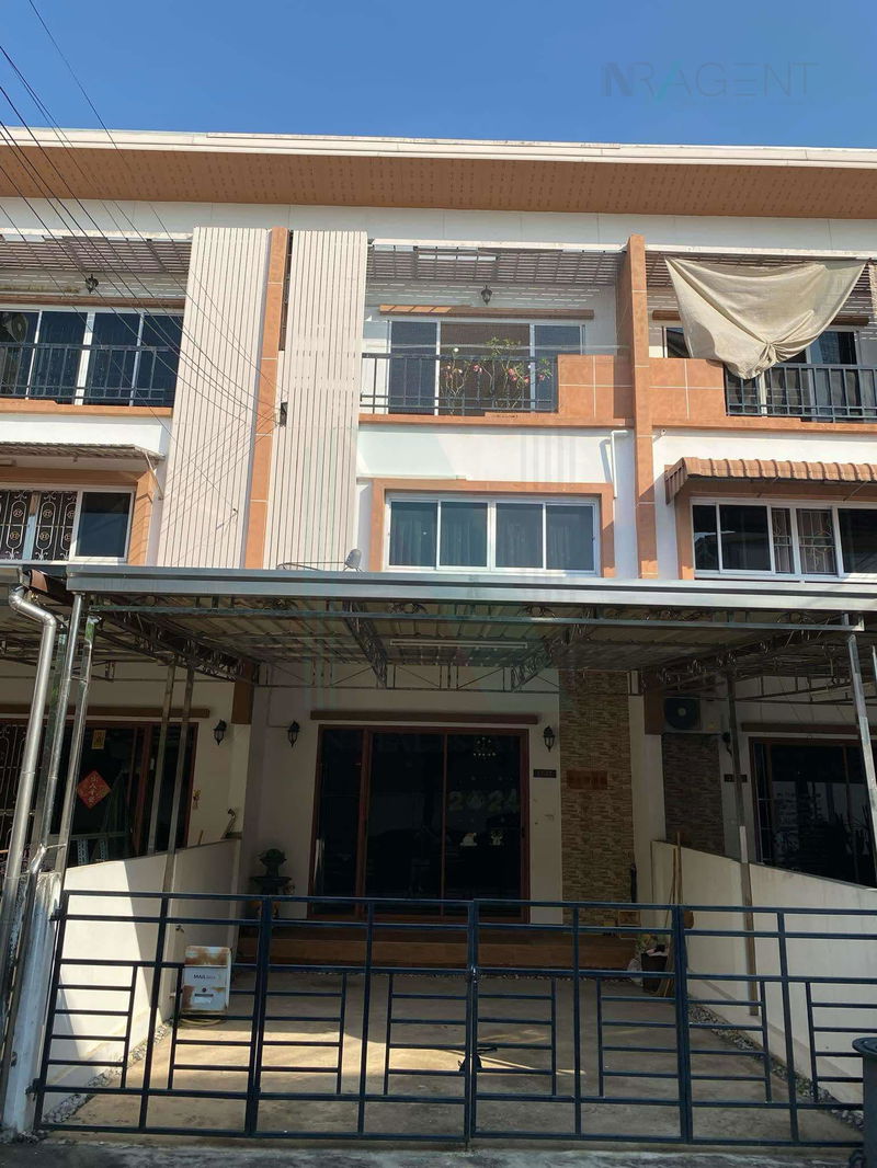 ขายทาวน์โฮม : ขายทาวน์เฮาส์ โครงการ แกรนด์ วิสดอม พระราม 2-ท่าข้าม 16 3 ชั้น 4 ห้องนอน 3 ห้องน้ำ