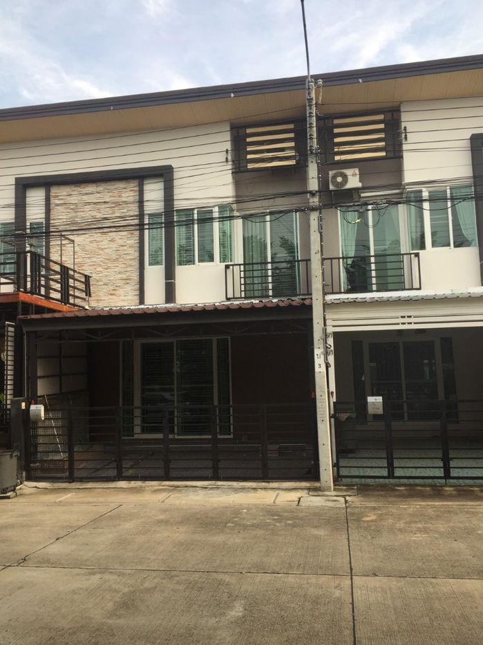 รูป ให้เช่า Q-HOUSE ทาวน์โฮม 2 ชั้น 4ห้องนอน 3ห้องน้ำ 1ห้องครัว ที่จอดรถ 2 คัน ใกล้เซ็นทรัลพระราม2 - รูปที่ 9/11