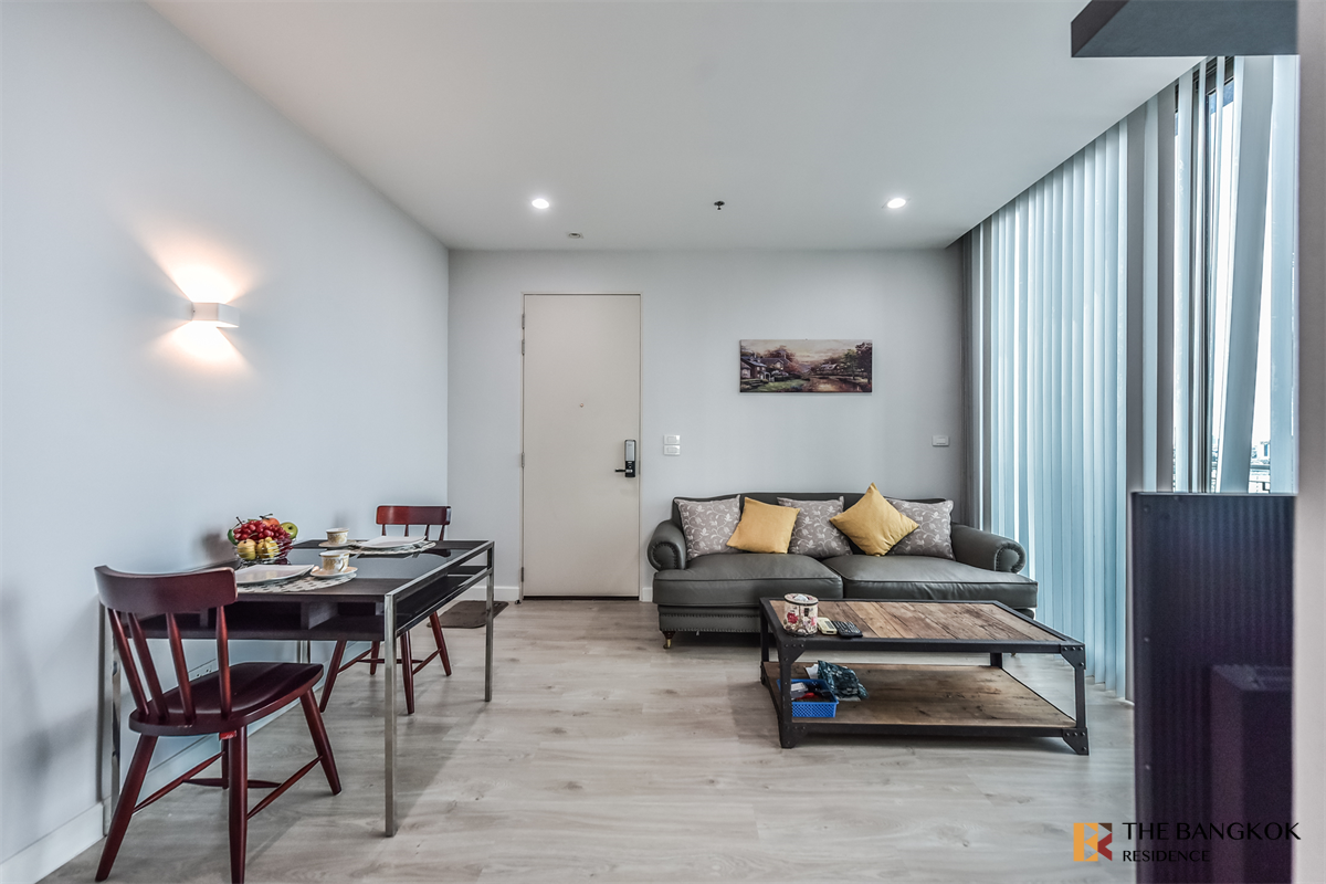 picture The Room BTS Wongwianyai near BTS Wongwian Yai Full-featured common area - 6/10