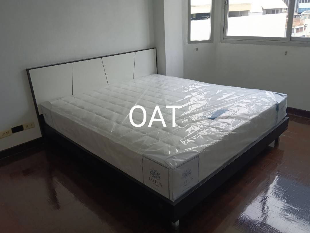 picture Silom Park View near BTS Saladaeng , Silom Rd. Prime Location !!! Full of facility - 1/10