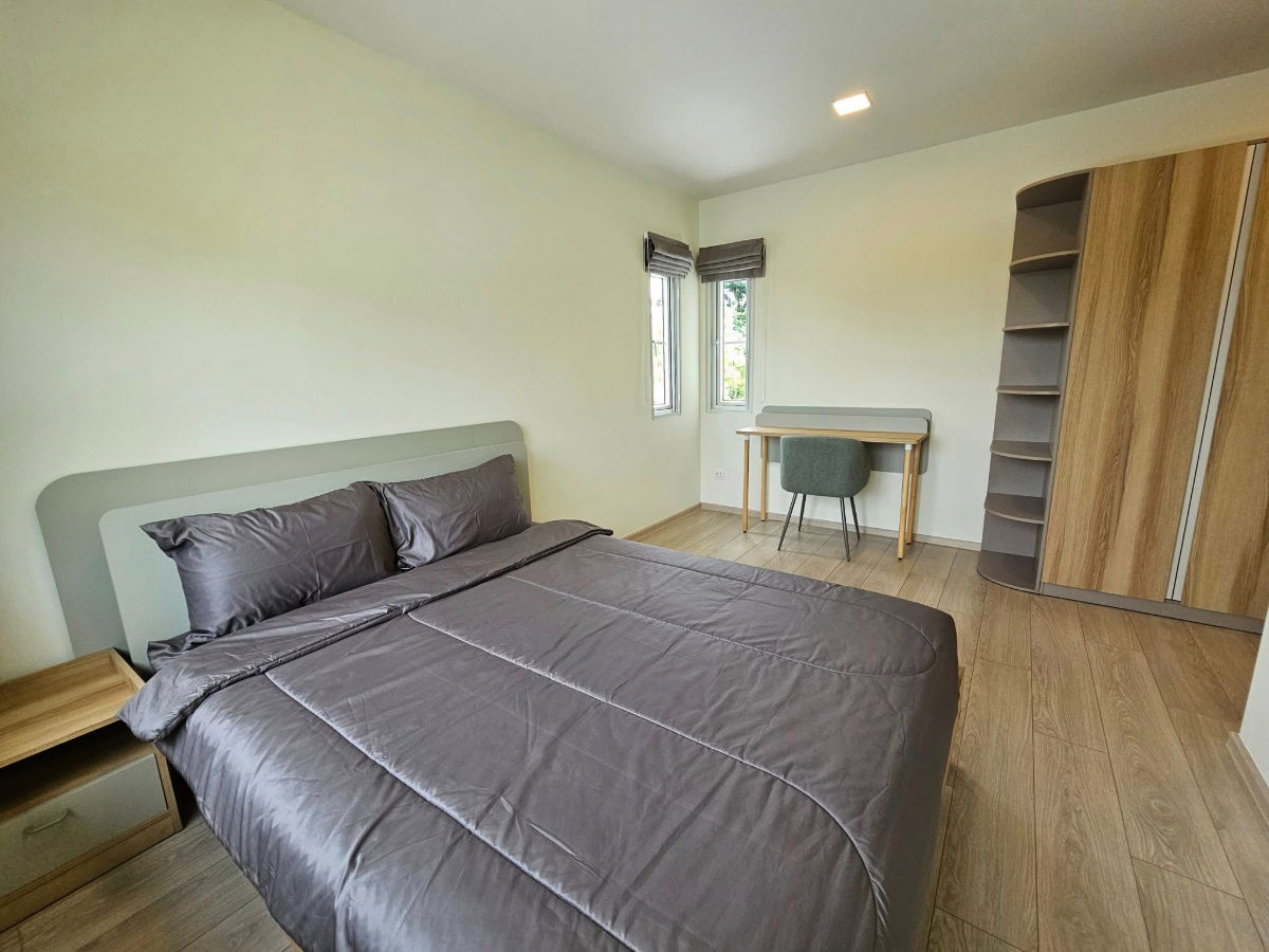 รูป บ้านให้เช่า Villagio 3 Srinakarin-Bangna พร้อมเข้าอยู่สนใจติดต่อ Line @goodmanpro หรือ โทร 0999029192 - รูปที่ 4/11