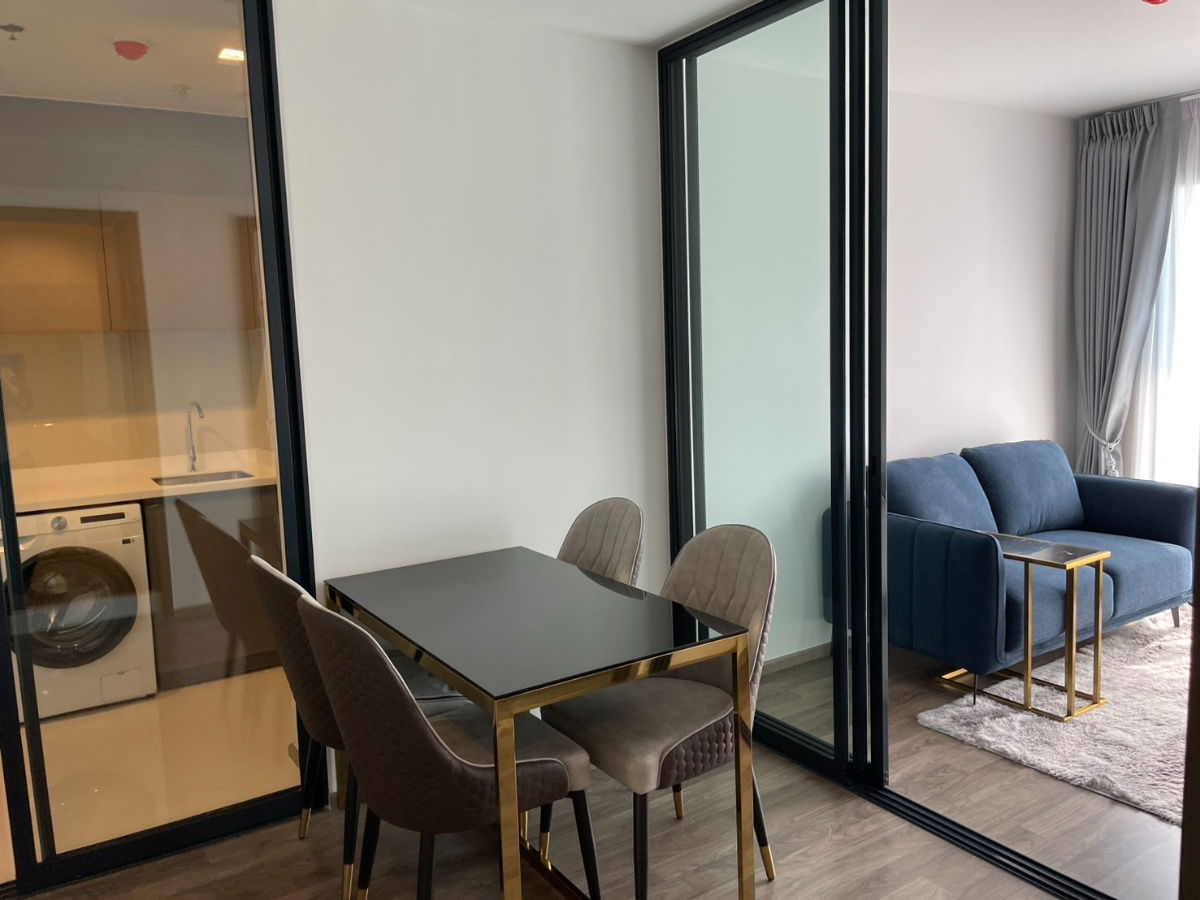 picture Code: KJ8884  for rent Life Ladprao Valley // Line ID: @kjcondo (with @) // - 3/13