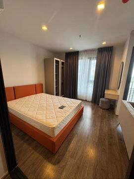 For Rent 15000 life ladprao valley 0639399665
