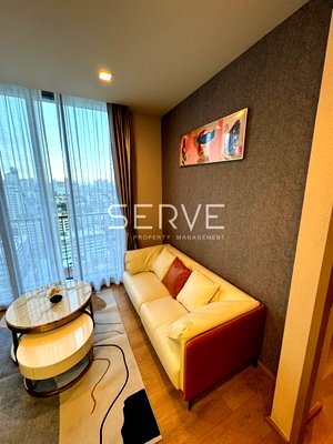 Condos for rent : Nice Room 1 Bed 35.3 sq.m. High Fl. 15+ Good Location Close to BTS Phrom Phong 500 m. at Noble Around 33 Condo / For Rent