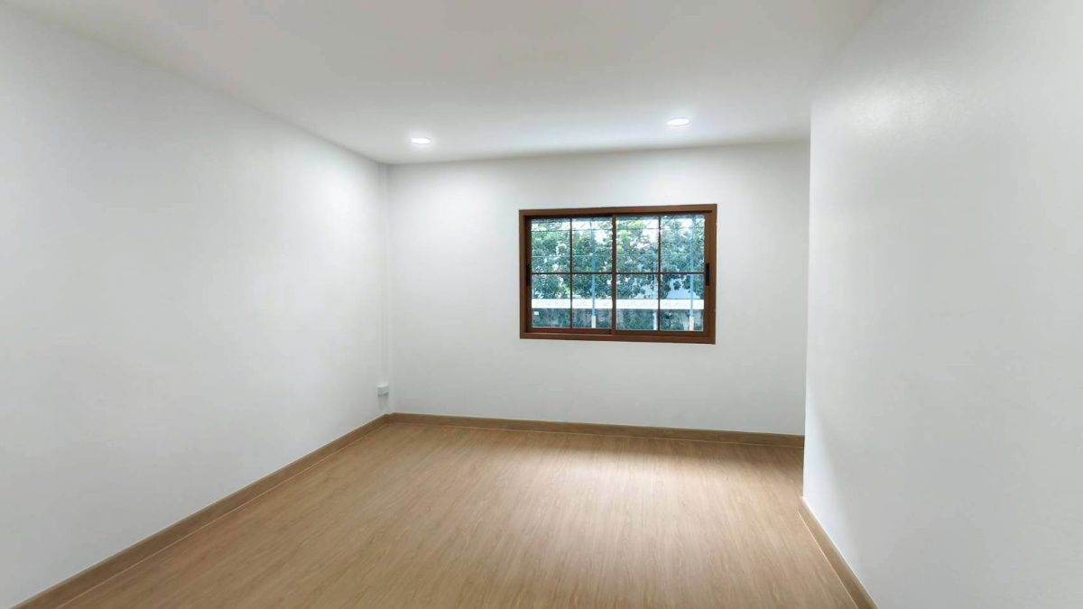 รูป S2941 ทาวน์เฮ้าส์ หมู่บ้านสวนนนท์ 1 ตกแต่งใหม่สวยตรงปก พร้อมเฟอร์ - รูปที่ 10/12
