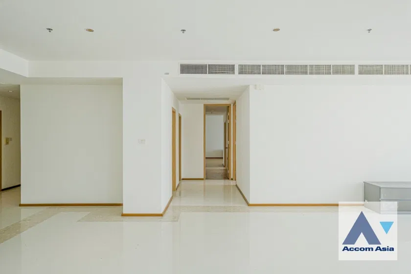 picture 🔼🔽 AccomA 📩 Minimal-style condo with private pool in the Sathorn area (AA41025) - 12/20