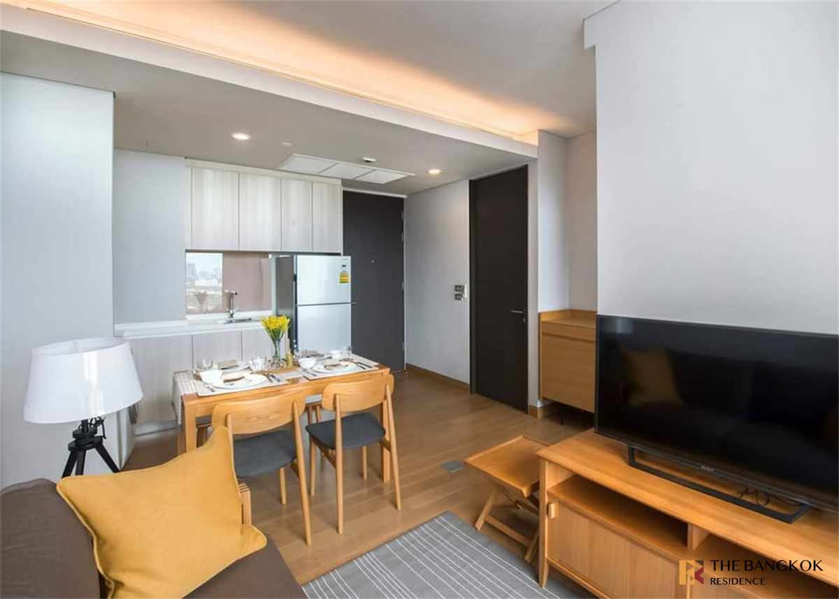 picture Start your comfort here Noble Ploenchit near BTS Phloen Chit - 2/10