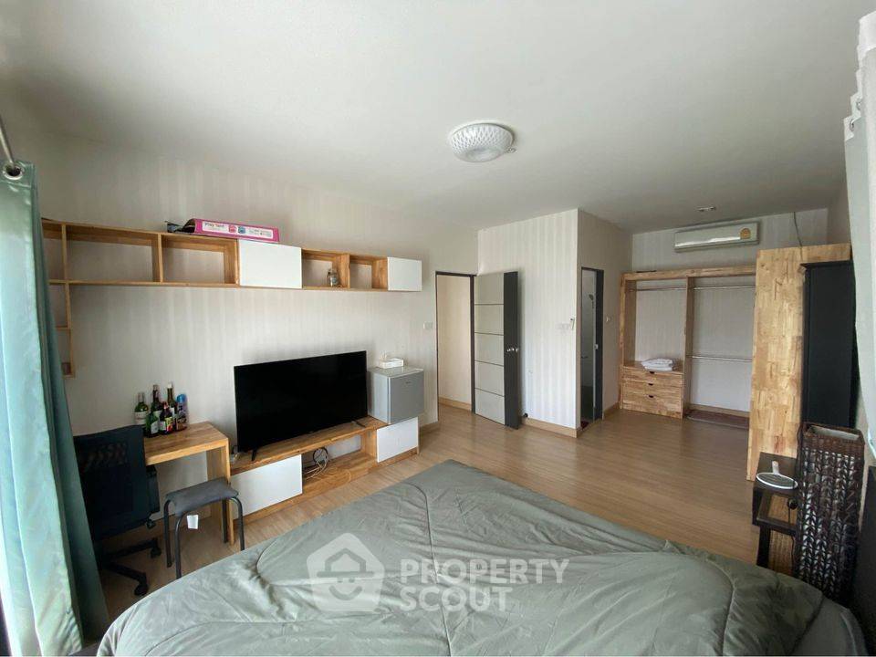 picture 3-BR Condo at Panna Residence 3 In The CMU in Suthep (ID 2147380) - 3/10