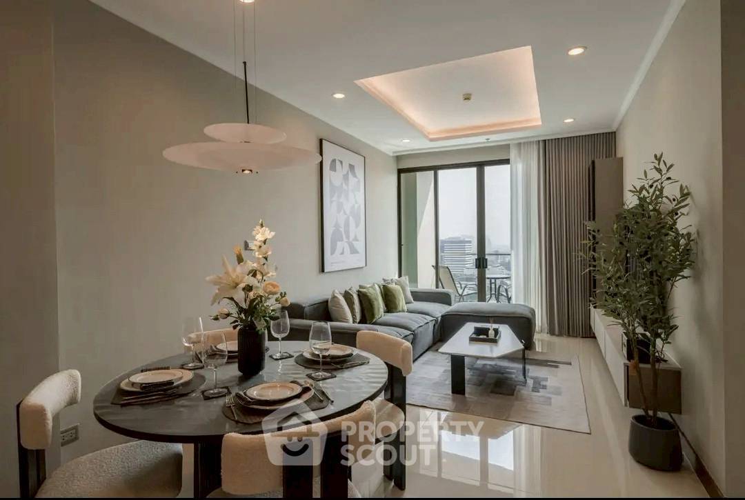 picture 2-BR Condo at Supalai Oriental Sukhumvit 39 near MRT Phetchaburi (ID 2093304) - 1/18