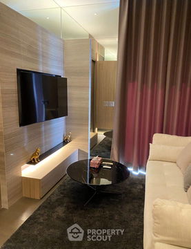 1-BR Condo at The Esse At Singha Complex near MRT Phetchaburi (ID 2068501)