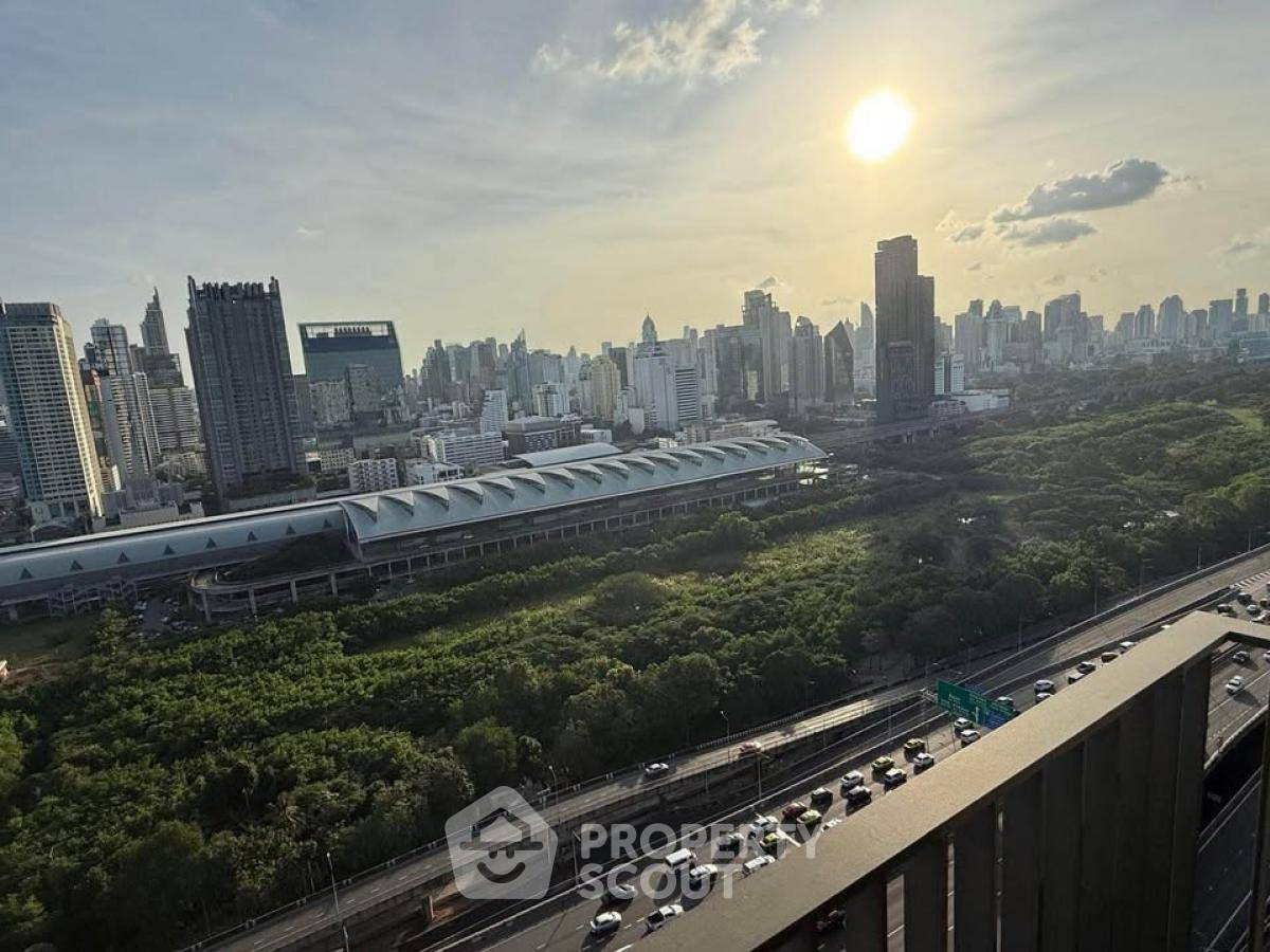picture 2-BR Condo at Life Asoke Hype near ARL Makkasan (ID 1990556) - 6/18