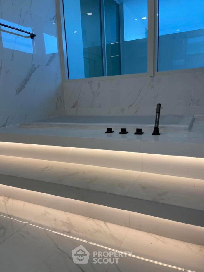 รูป บ้าน 4-ห้องนอน ที่ วิเว่ เอกมัย – รามอินทรา ใน นวมินทร์ (ID 2000277) - รูปที่ 13/17