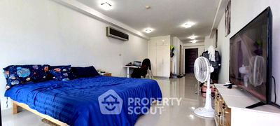 Condos for rent Thappraya Road : 1-BR Condo at Park Royal 2 Pratumnak close to Phratamnak (ID 2118705)