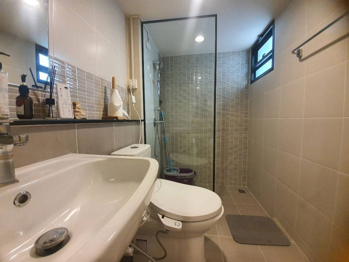 picture For Rent Ninya Kanlapaphruek 3 bedroom 4 bathroom ready to move - 7/9