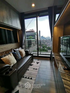 1-BR Condo at Whizdom Essence Sukhumvit near BTS Punnawithi (ID 2071027)