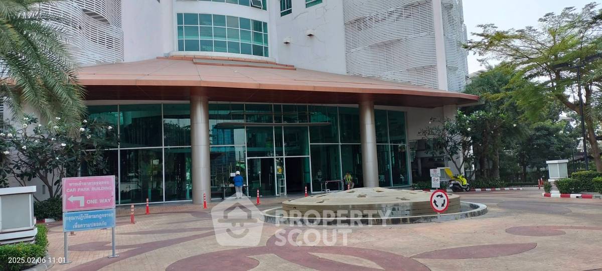 picture 1-BR Condo at Supalai River Resort Charoen Nakhon in Samre (ID 2052644) - 7/26